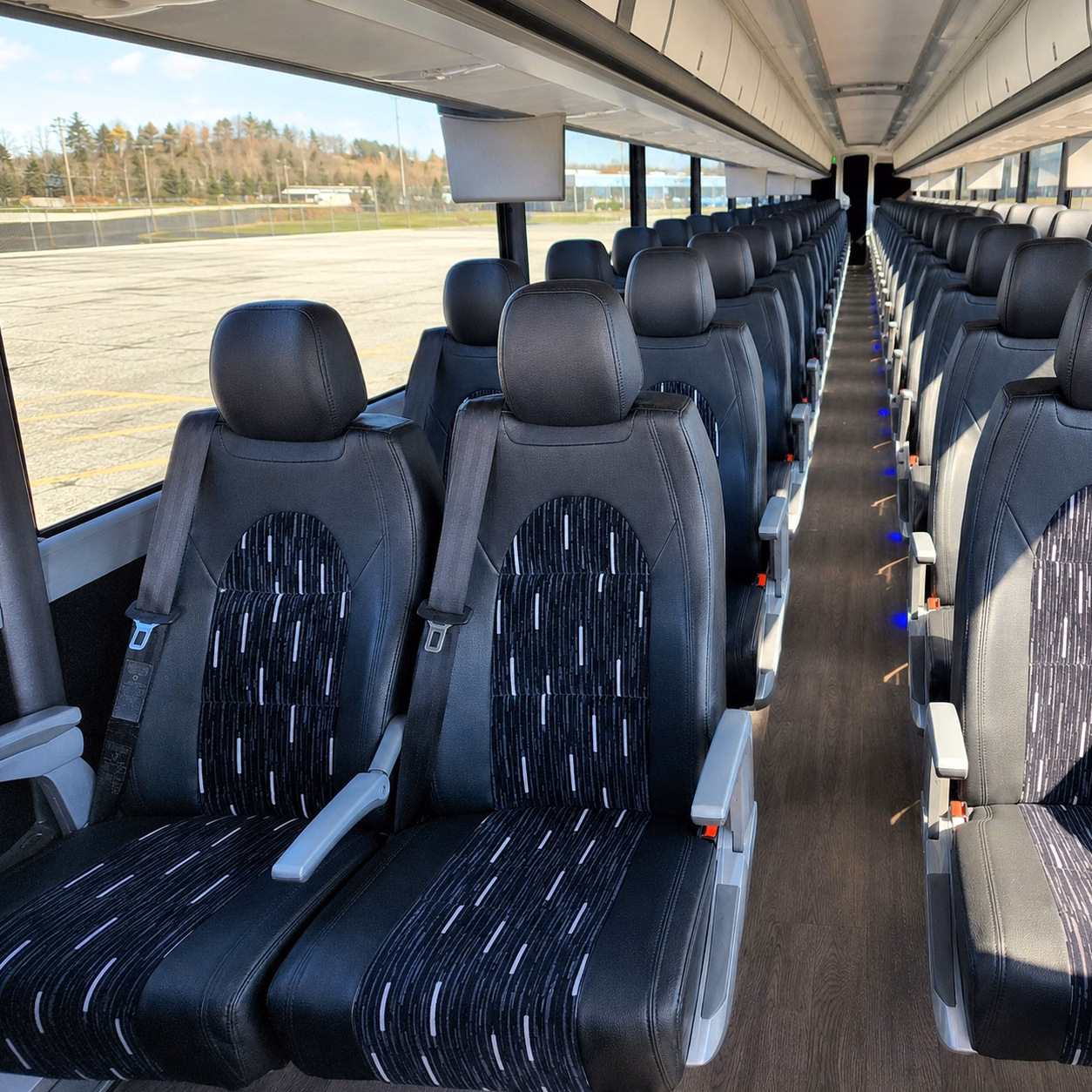 charter bus rentals for honolulu weddings and rehearsal dinners