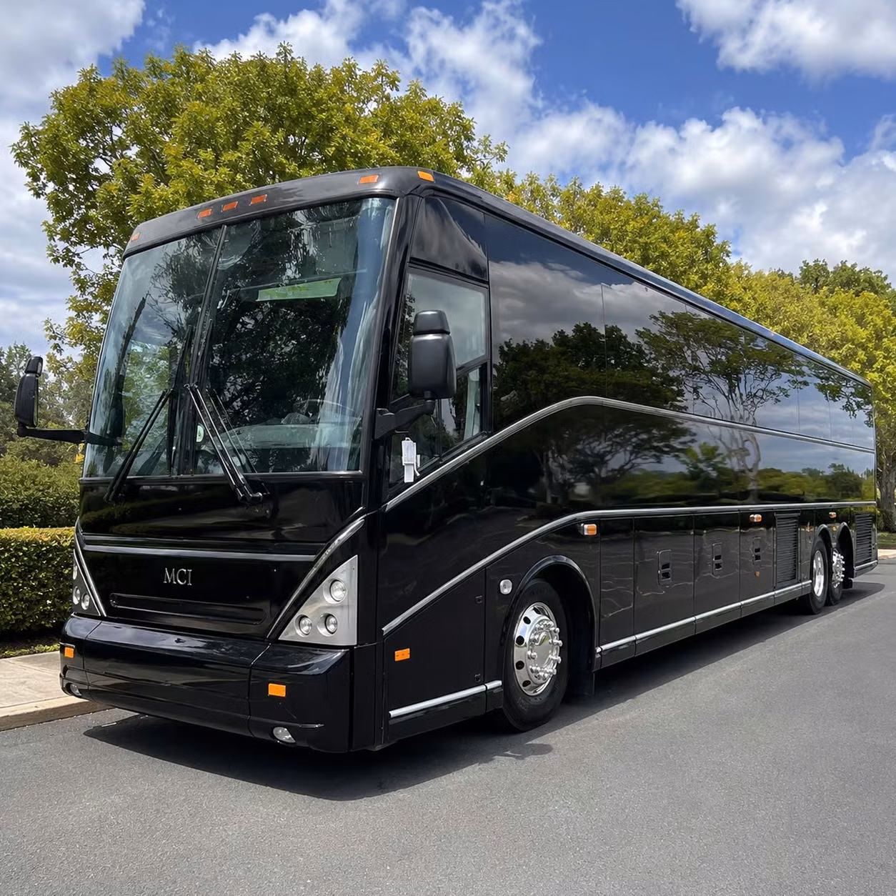 coachbushonolulu com makes finding concert transportation in honolulu fast easy and flexible