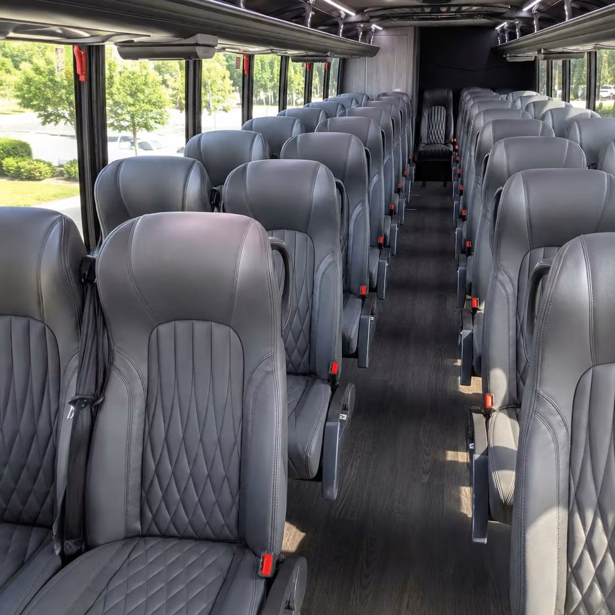 honolulu 35 passenger minibus rental