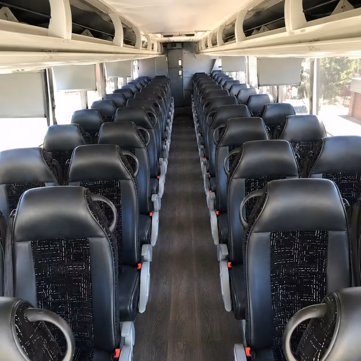 honolulu 56 passenger charter bus rental