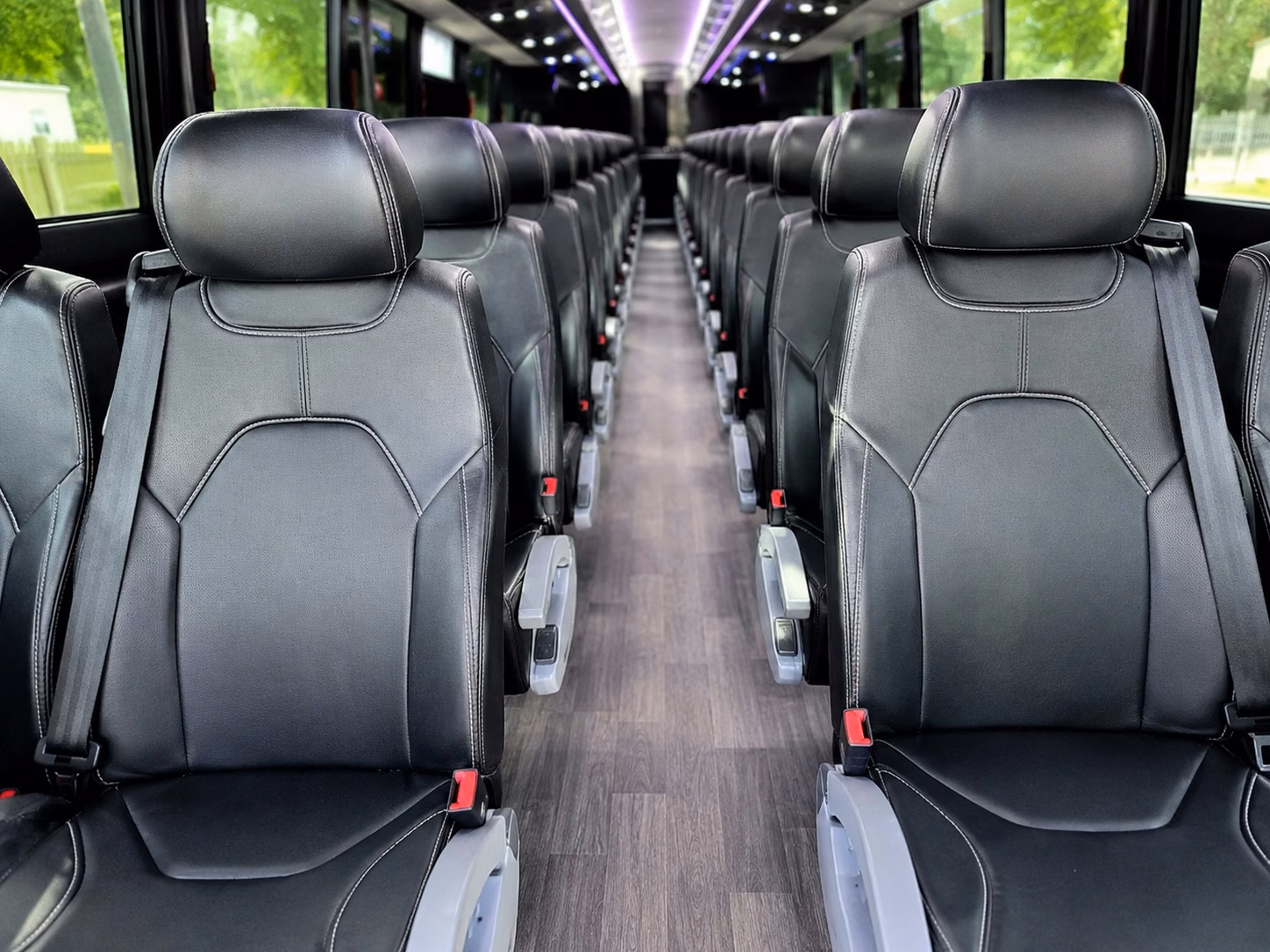 honolulu charter bus interior