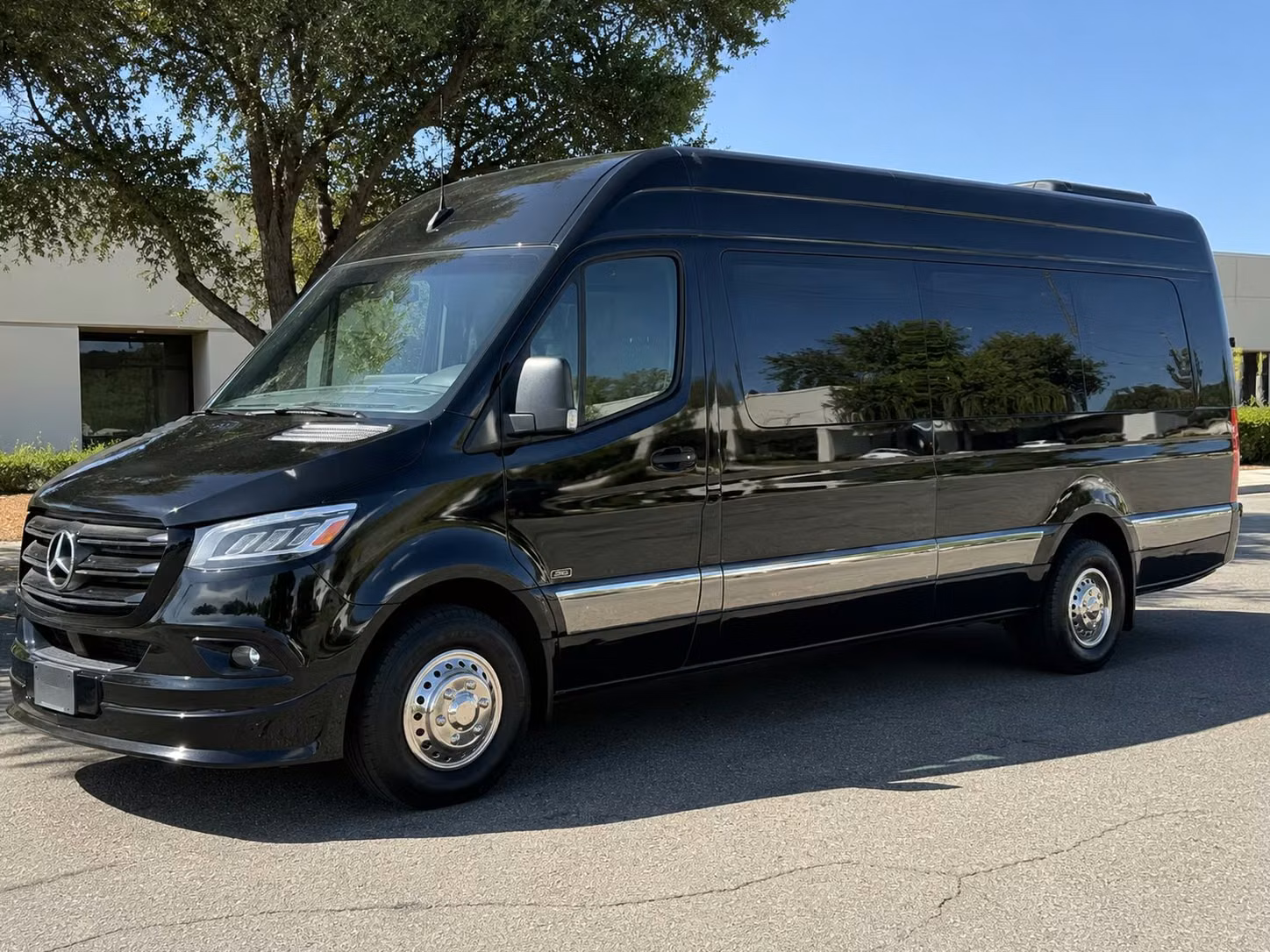 honolulu long distance bus rentals