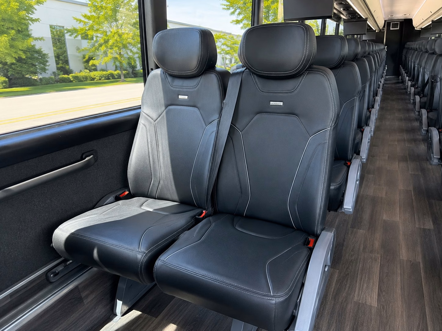 island wide multi day charter bus rentals for oahu groups