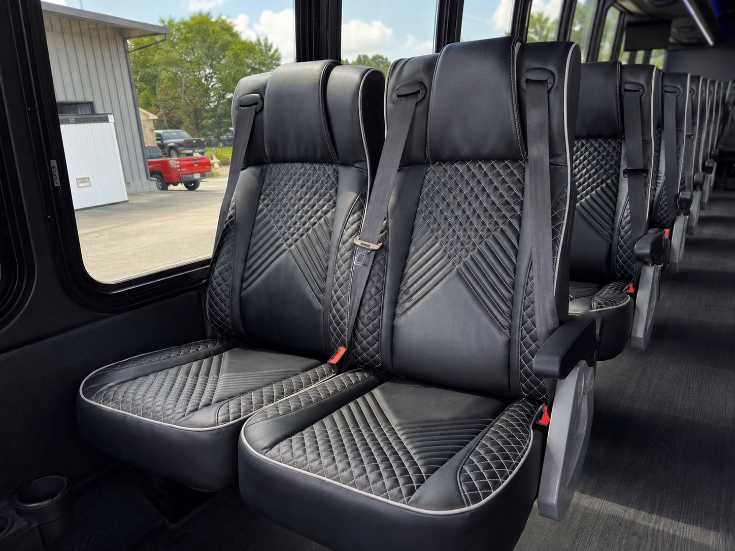 pro sports fan shuttles and game day group transportation in honolulu