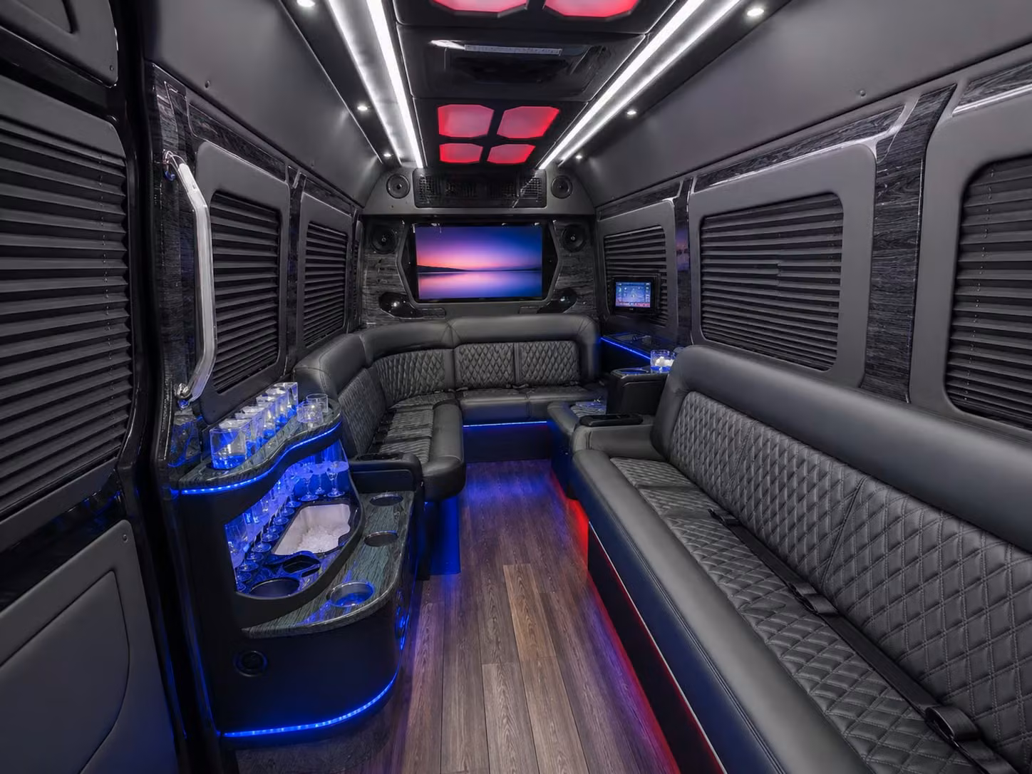 remote work shuttles between honolulu and oahu s suburban business parks